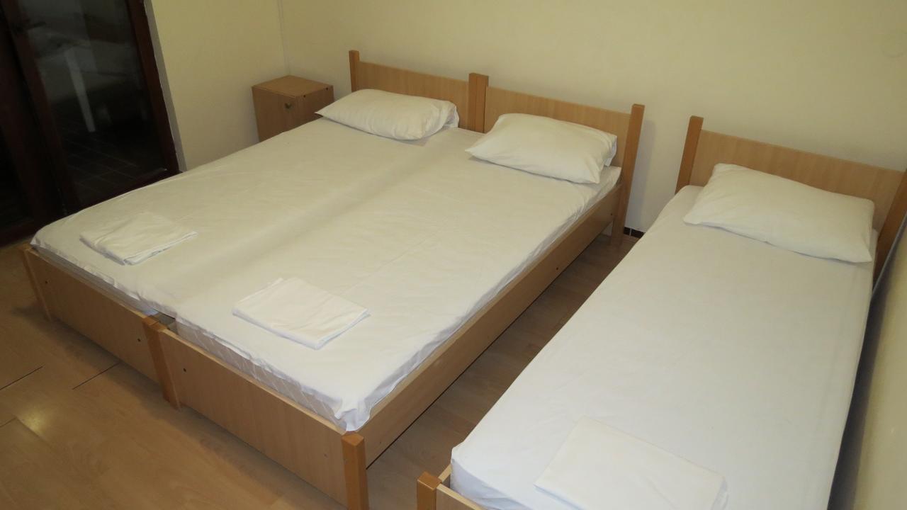 Guesthouse Obala Sutomore Esterno foto