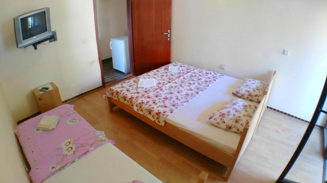 Guesthouse Obala Sutomore Esterno foto